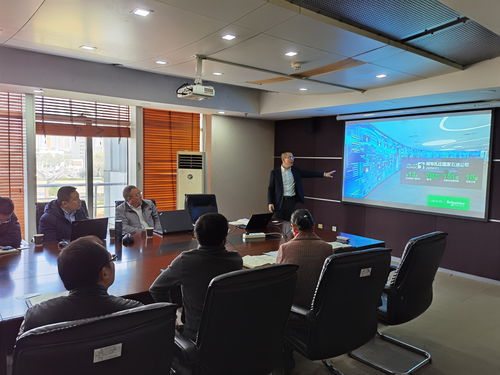 生態(tài)圈 施耐德專家團(tuán)隊蒞臨華工賽百技術(shù)交流